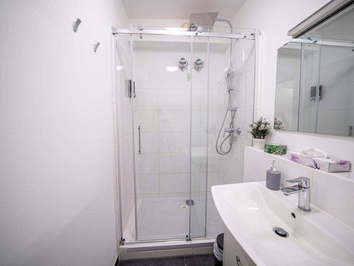 City Suite - 5 Min To Hbf City Airport City Airport Mannheim Exterior foto